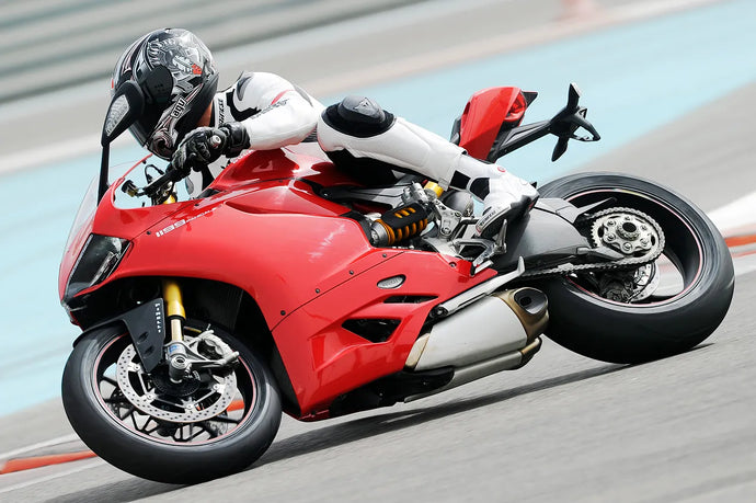 Ducati Panigale 1199 Review: The Superbike That Redefined Performance
