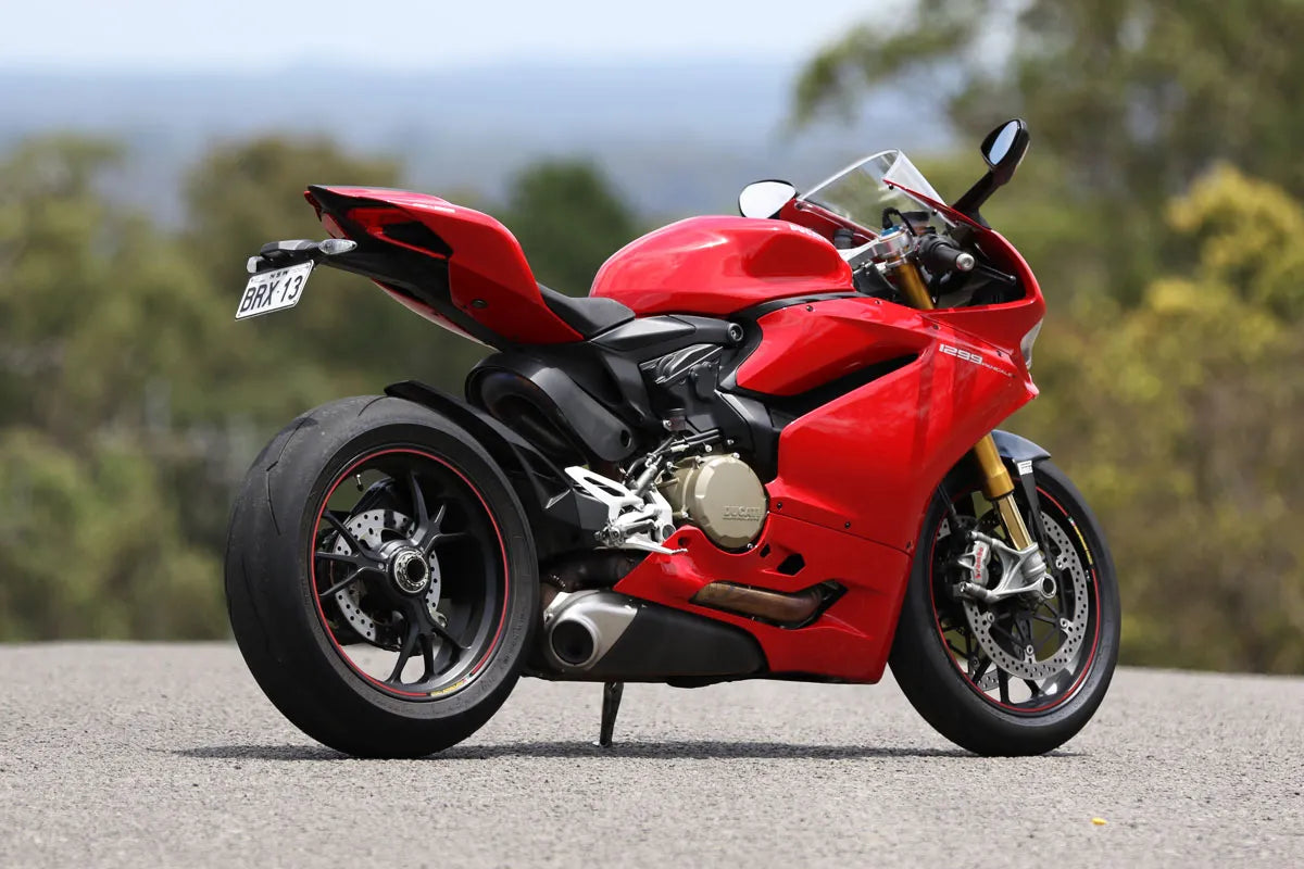 Ducati Panigale 1299 Review – Power, Performance & Specs – Desmoheart