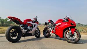 MV Agusta vs. Ducat