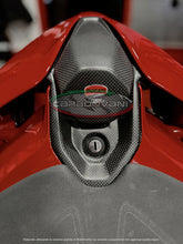 CARBONVANI DV4S25-09R Ducati Panigale V4 / Streetfighter V4 (2025+) Carbon Pigtail Support Cover – Accessories in Desmoheart – an Motorcycle Aftermarket Parts & Accessories Online Shop