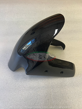 CARBONVANI DV4S25-11 Ducati Panigale V4 / Streetfighter V4 (2025+) Carbon Front Mudguard – Accessories in Desmoheart – an Motorcycle Aftermarket Parts & Accessories Online Shop
