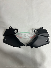 CARBONVANI DV4S25-26C Ducati Panigale V4 / Streetfighter V4 (2025+) Carbon Tank Side Panels – Accessories in Desmoheart – an Motorcycle Aftermarket Parts & Accessories Online Shop