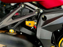 SEB26 - CNC RACING MV Agusta 20 ml Rear Brake Fluid Tank (only body) – Accessories in Desmoheart – an Motorcycle Aftermarket Parts & Accessories Online Shop