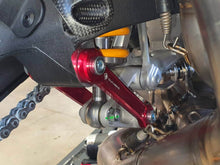 ADR08 - DBK Ducati Panigale V4 / Streetfighter (2018+) Rear Reaction Rods