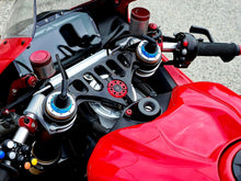 CNC RACING ZA414 Ducati Panigale V4 (2025+) Carbon Ignition Switch Cover – Accessories in Desmoheart – an Motorcycle Aftermarket Parts & Accessories Online Shop