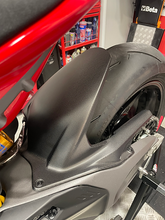CARBONVANI DV4S25-12 Ducati Panigale V4 / Streetfighter V4 (2025+) Carbon Rear Mudguard – Accessories in Desmoheart – an Motorcycle Aftermarket Parts & Accessories Online Shop