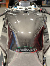 CARBONVANI Ducati Panigale V4 (2022+) Carbon Fuel Tank Cover – Accessories in Desmoheart – an Motorcycle Aftermarket Parts & Accessories Online Shop