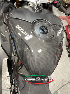 CARBONVANI Ducati Panigale V4 (2022+) Carbon Fuel Tank Cover – Accessories in Desmoheart – an Motorcycle Aftermarket Parts & Accessories Online Shop