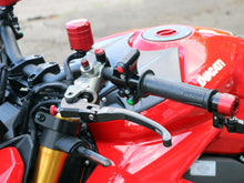 SE700PR - CNC RACING 12 ml Brake/Clutch Fluid Oil Tank (Pramac edition) – Accessories in Desmoheart – an Motorcycle Aftermarket Parts & Accessories Online Shop
