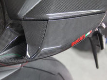 CARBONVANI Ducati Panigale 899 / 1199 Carbon Tail Side Panel (left) – Accessories in Desmoheart – an Motorcycle Aftermarket Parts & Accessories Online Shop