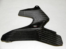 CARBONVANI Ducati Monster 1200 (14/16) Carbon Swingarm Guard "Mono" – Accessories in Desmoheart – an Motorcycle Aftermarket Parts & Accessories Online Shop