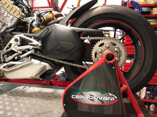 CARBONVANI Ducati Panigale V4 (2018+) Carbon Swingarm Guard (DPS version) – Accessories in Desmoheart – an Motorcycle Aftermarket Parts & Accessories Online Shop