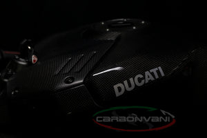 CARBONVANI Ducati Panigale V4 / V4R (18/21) Carbon Tank Battery Cover (DP version)