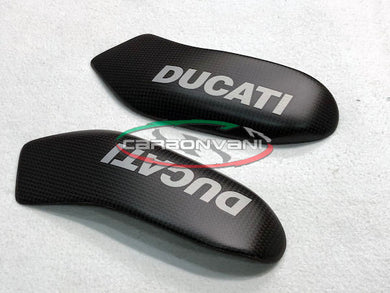 CARBONVANI Ducati Panigale V4 / V4R (18/21) Carbon Fuel Tank Protection Sliders – Accessories in Desmoheart – an Motorcycle Aftermarket Parts & Accessories Online Shop