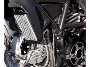 GR03 - DUCABIKE Ducati Scrambler 800 (15/22) Radiator Guard