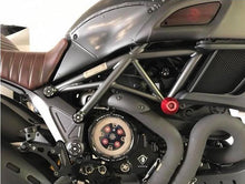 PRDV01 - DUCABIKE Ducati Diavel 1200 (10/18) Adjustable Rearset